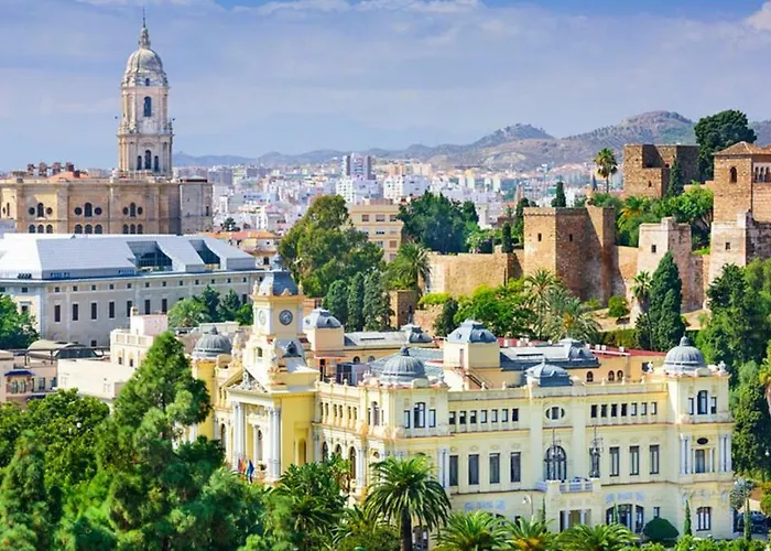 Encantador Bajo En Málaga